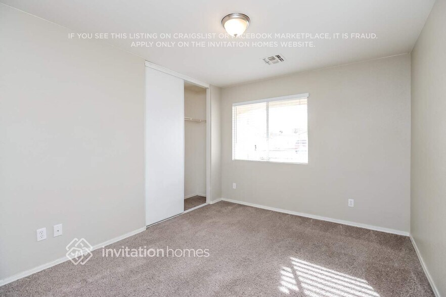 Building Photo - 7226 W Hess Ave