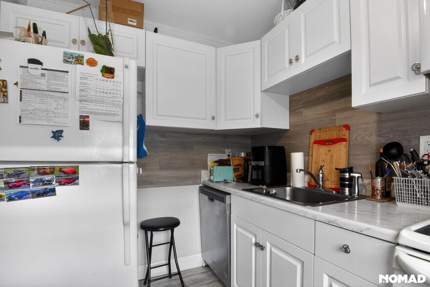 Building Photo - 1500 Virginia Ave