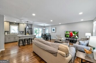 Building Photo - 444 Smyrna Powder Springs Rd SW