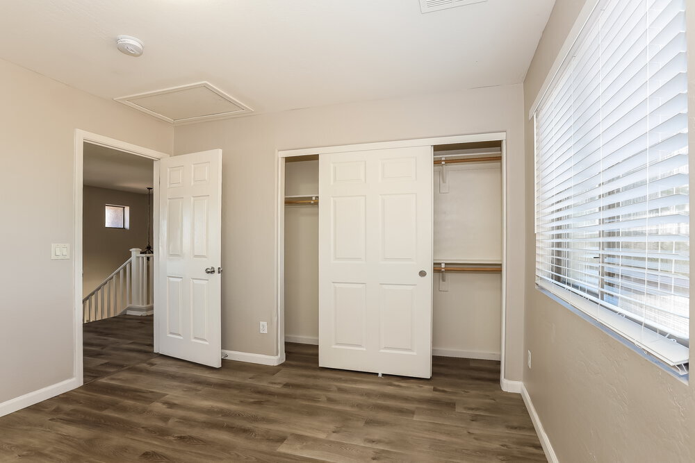 Building Photo - 2194 S 156th Ave