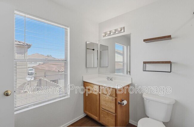 Building Photo - 3332 S Bowman Rd