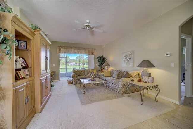 Building Photo - 2234 Fenton Ave