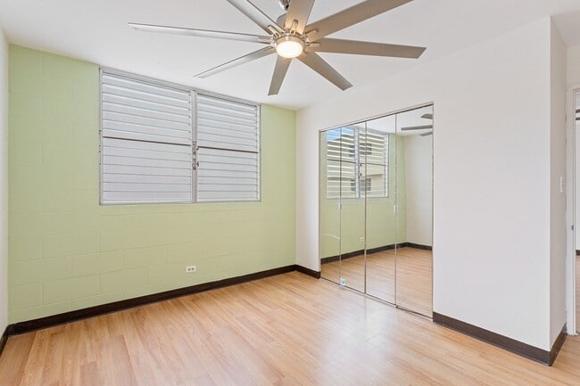 Building Photo - Upgraded 2-Bed Condo Steps from Ala Moana ...