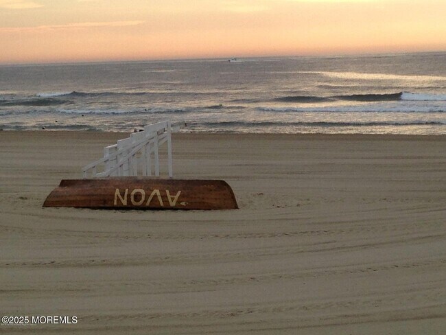 Building Photo - 411 Woodland Ave