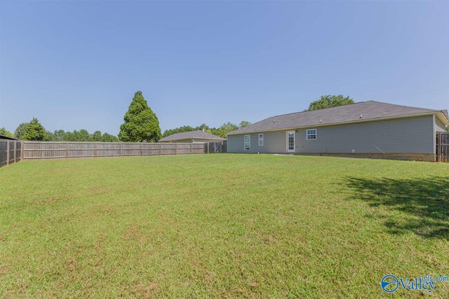 Building Photo - 488 Brooks Church Rd