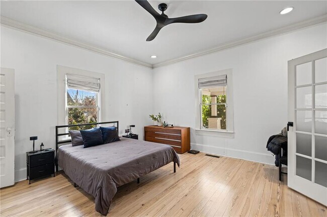 Building Photo - 805 Antone St NW