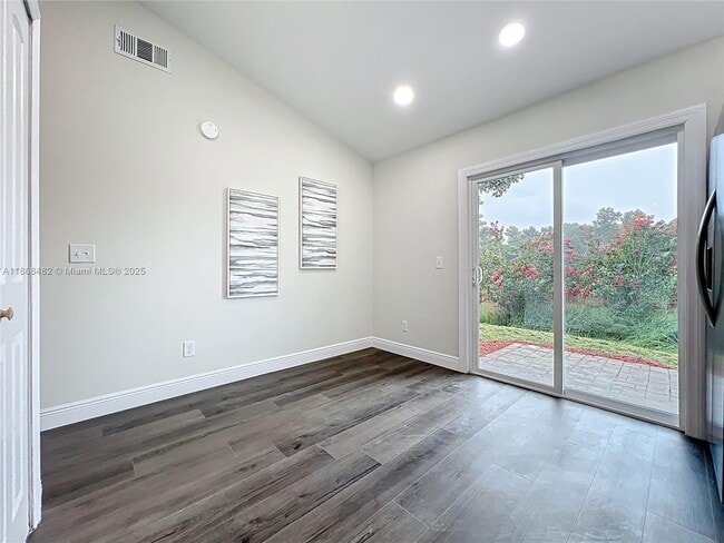 Building Photo - 2160 Churchill Downs Cir
