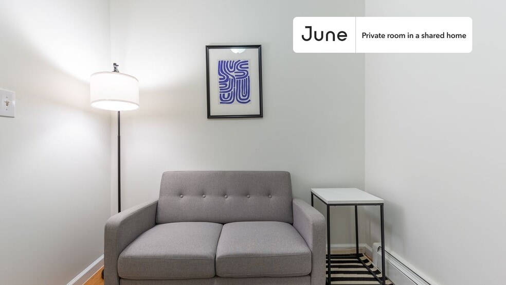 Building Photo - Room in Shared 4 bed/2 bath home