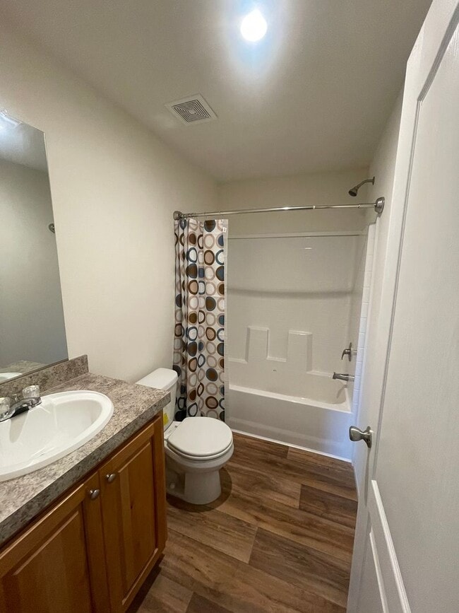 Building Photo - Home with a View! *MOVE IN SPECIAL*