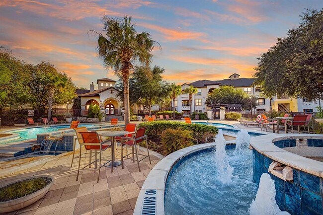 Building Photo - 12800 Center Lake Dr