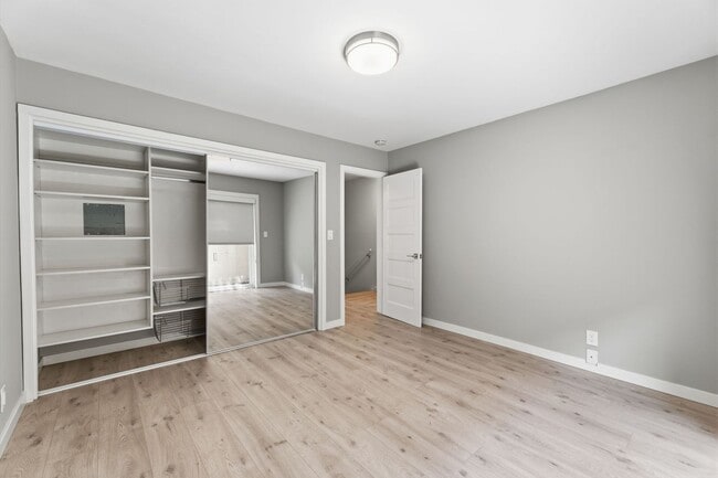 Building Photo - 32 Perego Terrace