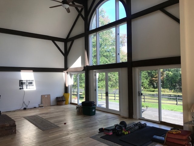 Building Photo - 572 E Branch Rd