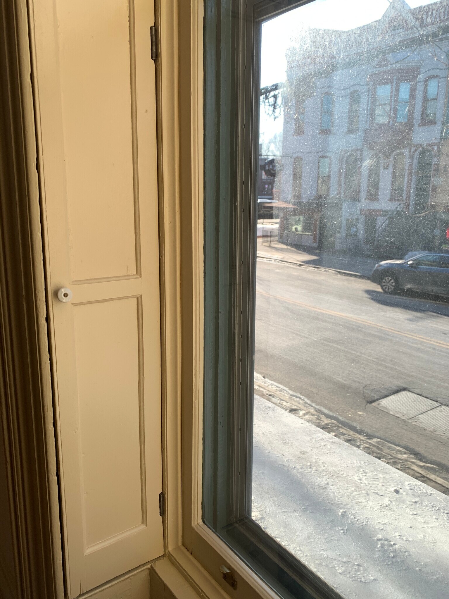 Building Photo - 292 Lark St