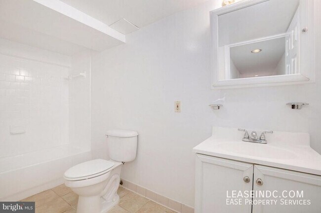 Building Photo - 29 T St NW