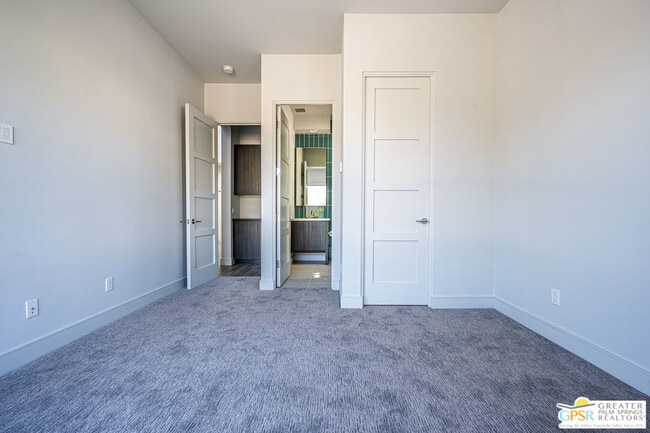 Building Photo - 2759 Mystic Mountain View