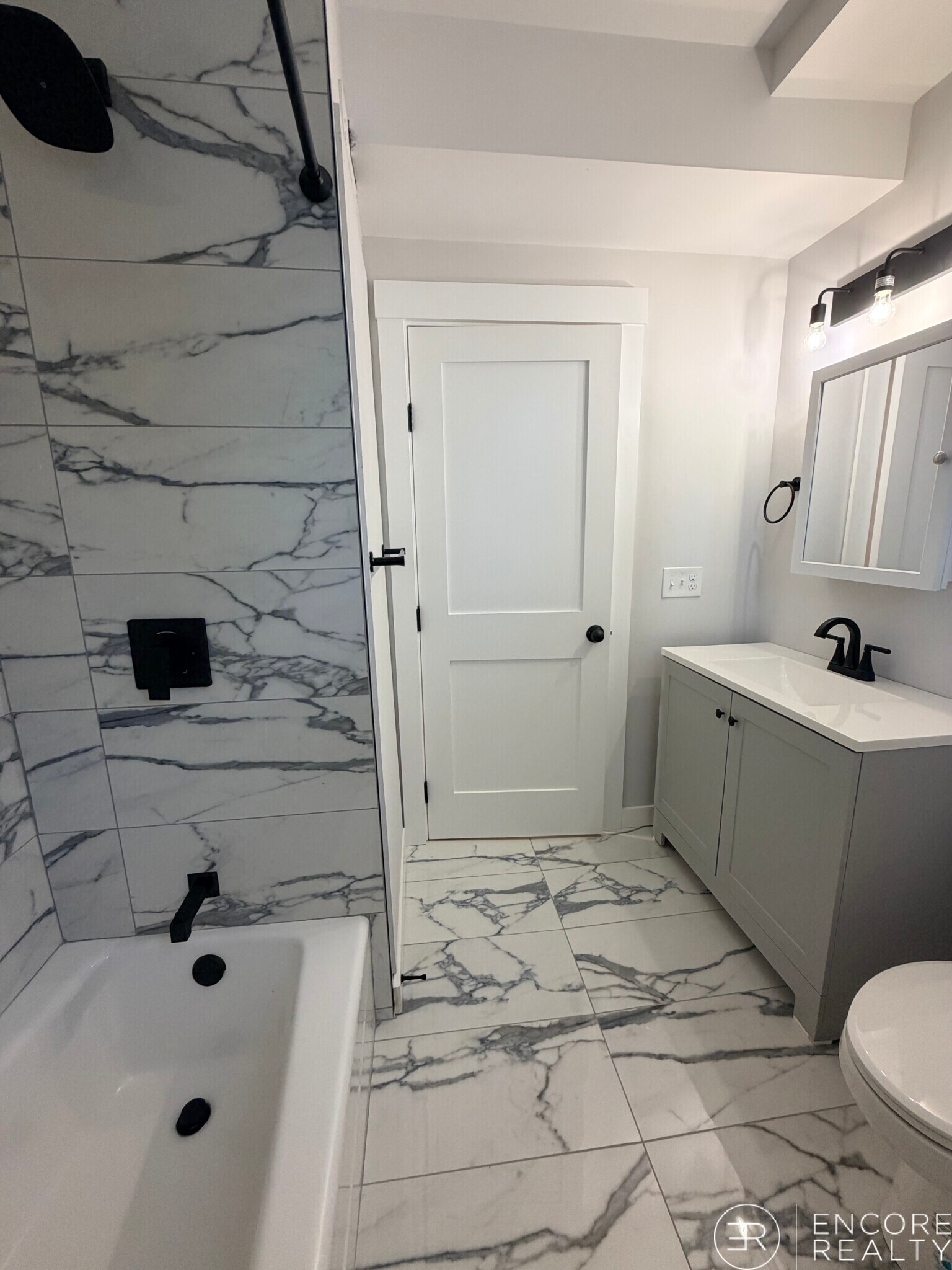 Building Photo - 349 Sumner St