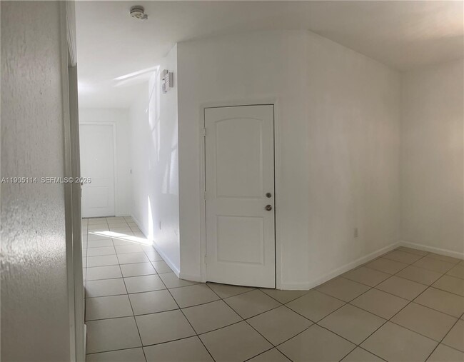 Building Photo - 21479 NW 14th Ct