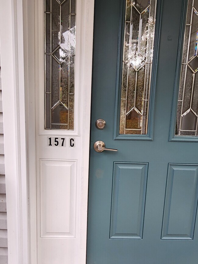 Building Photo - 157 Ball Pond Rd