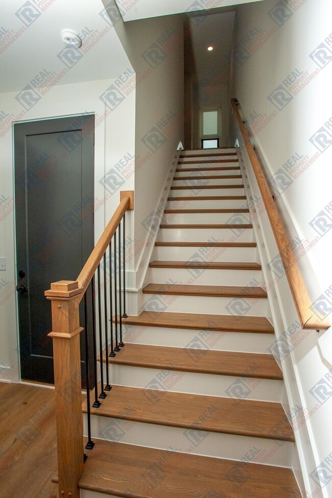 Building Photo - For Rent – Modern, Eco-Friendly Smart Home in Durham, NC