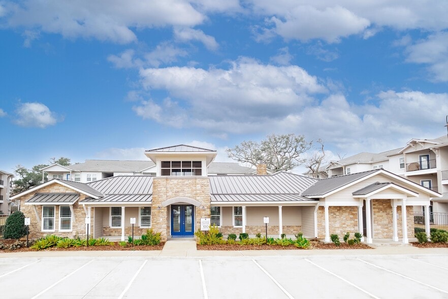 The Park at Bellagio 100 Creekwood Landing Dr Richwood TX 77531 Apartment Finder