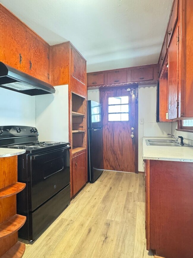 Building Photo - 3 Bed, 2 Bath Home in Grambling!