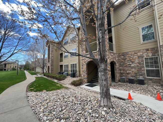 Building Photo - Great Condo in south Fort Collins