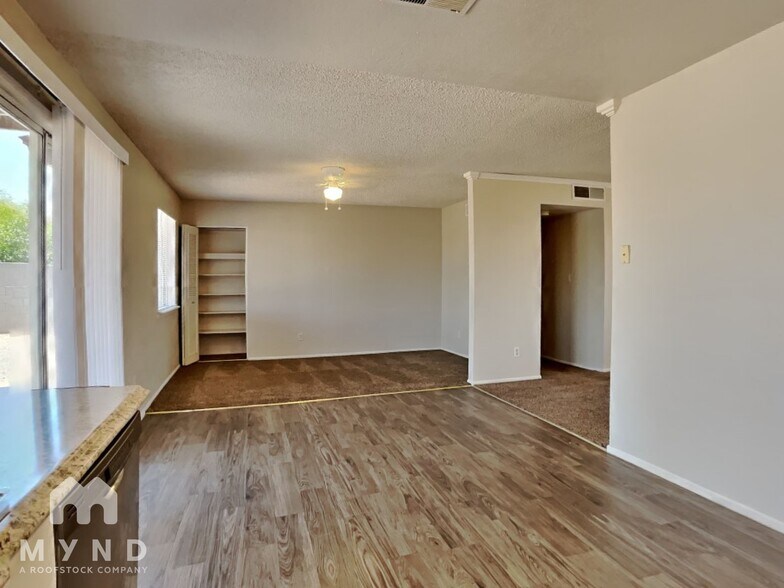 Building Photo - 3128 W Villa Rita Dr