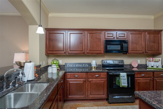 Building Photo - 409 Baby Bear Dr