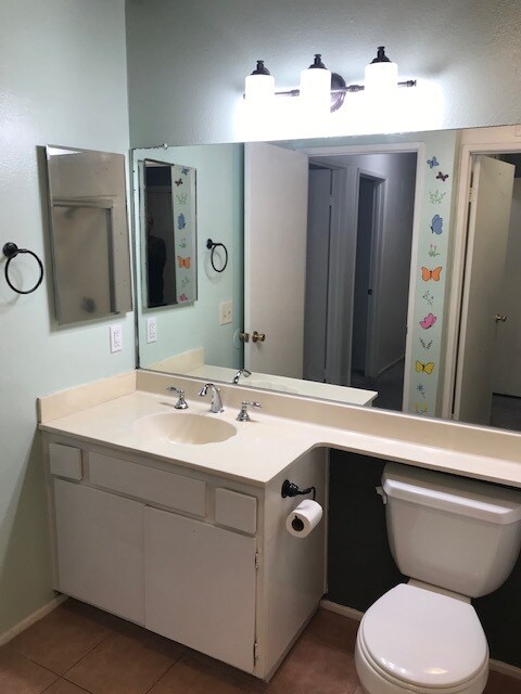 Building Photo - 486 Serento Cir