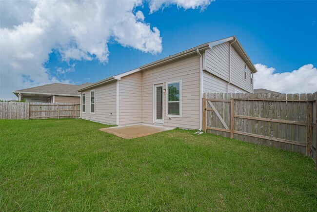 Building Photo - 5727 Texas Sage Dr