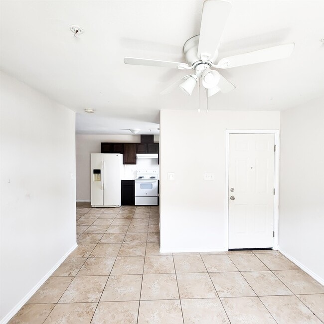 Building Photo - 2601 Lomas Del Sur Boulevard