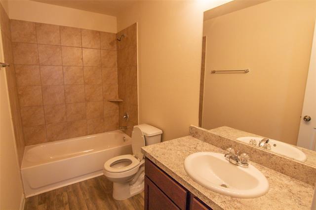 Building Photo - 3607 Joshua St