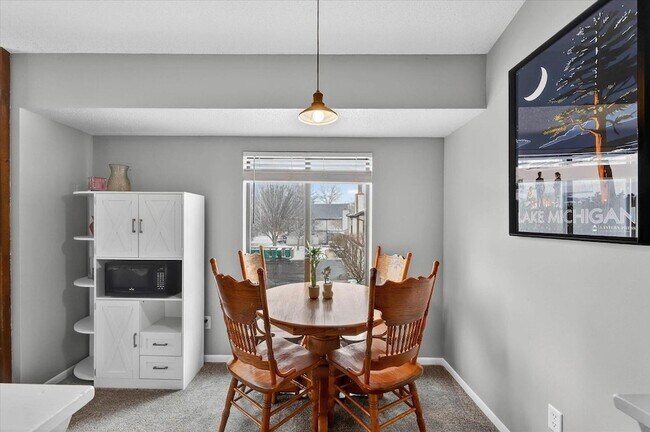 Building Photo - 4870 Foxfire Trail
