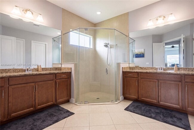 Building Photo - 5850 Whippoorwill Cir