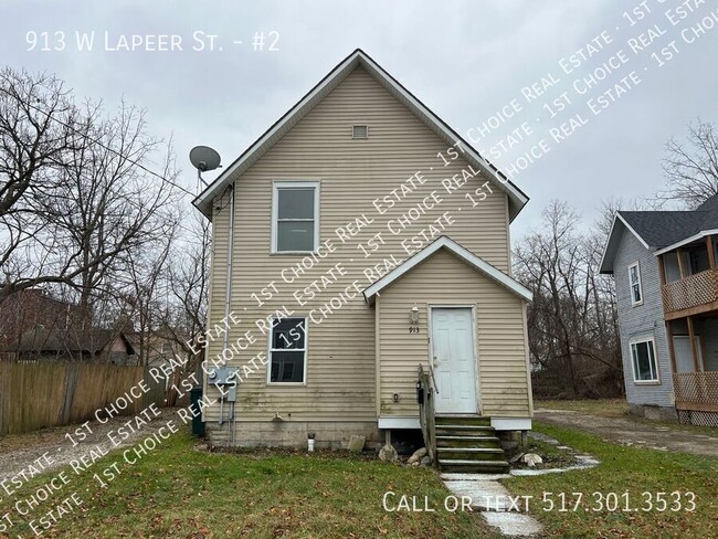 Building Photo - 2-BDR 1-BTH Duplex in Downtown Lansing - N...