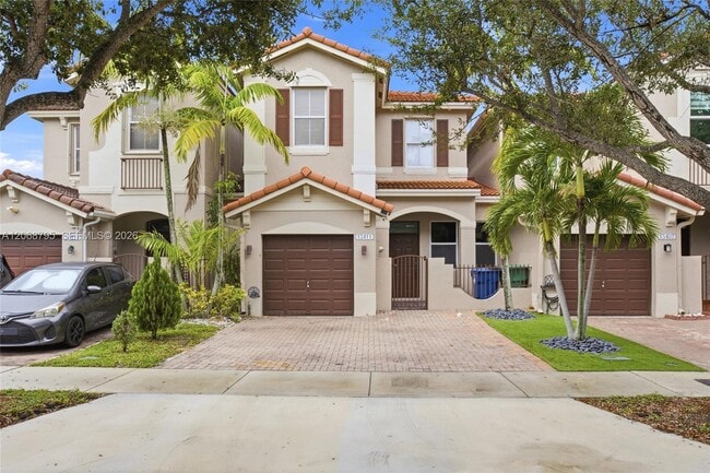 Building Photo - 15411 SW 9th Way