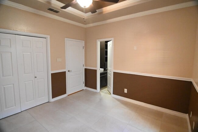 Building Photo - 3134 Homer Dr