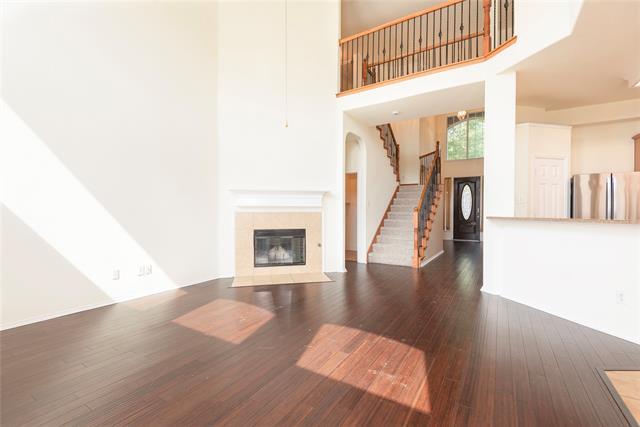 Building Photo - 13350 Mannheim Dr