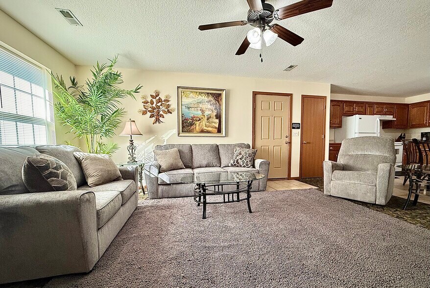 2BR - 2BA - 1250SF - Unit D - Sanibel Executive Suites
