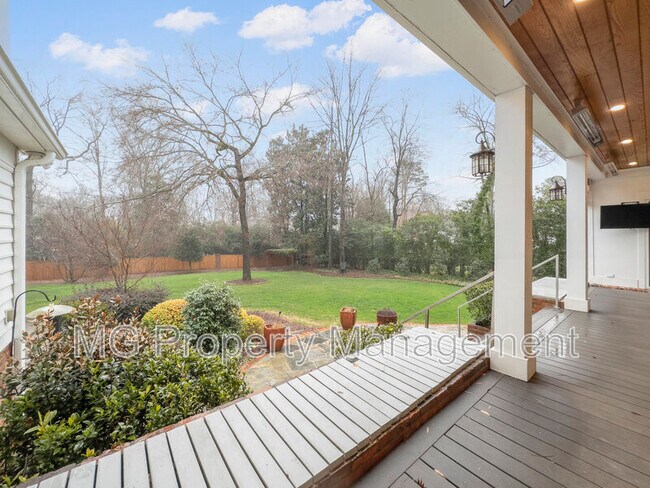 Building Photo - 4023 Arbor Way