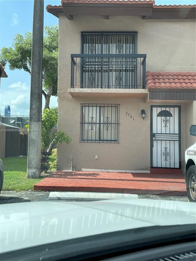 Building Photo - 1809 SW 107th Ave