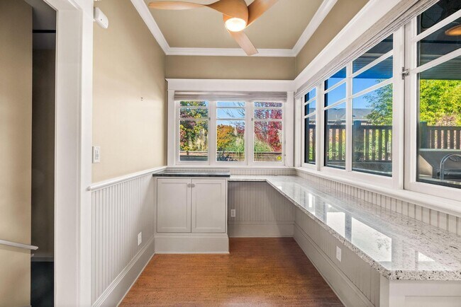 Building Photo - Elegant Grant Park Craftsman with Wine Cel...