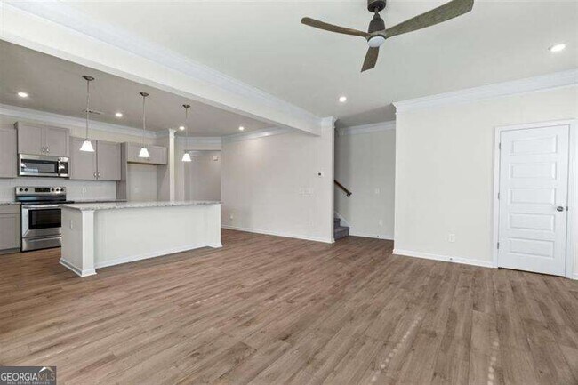 Building Photo - 10 Felton St