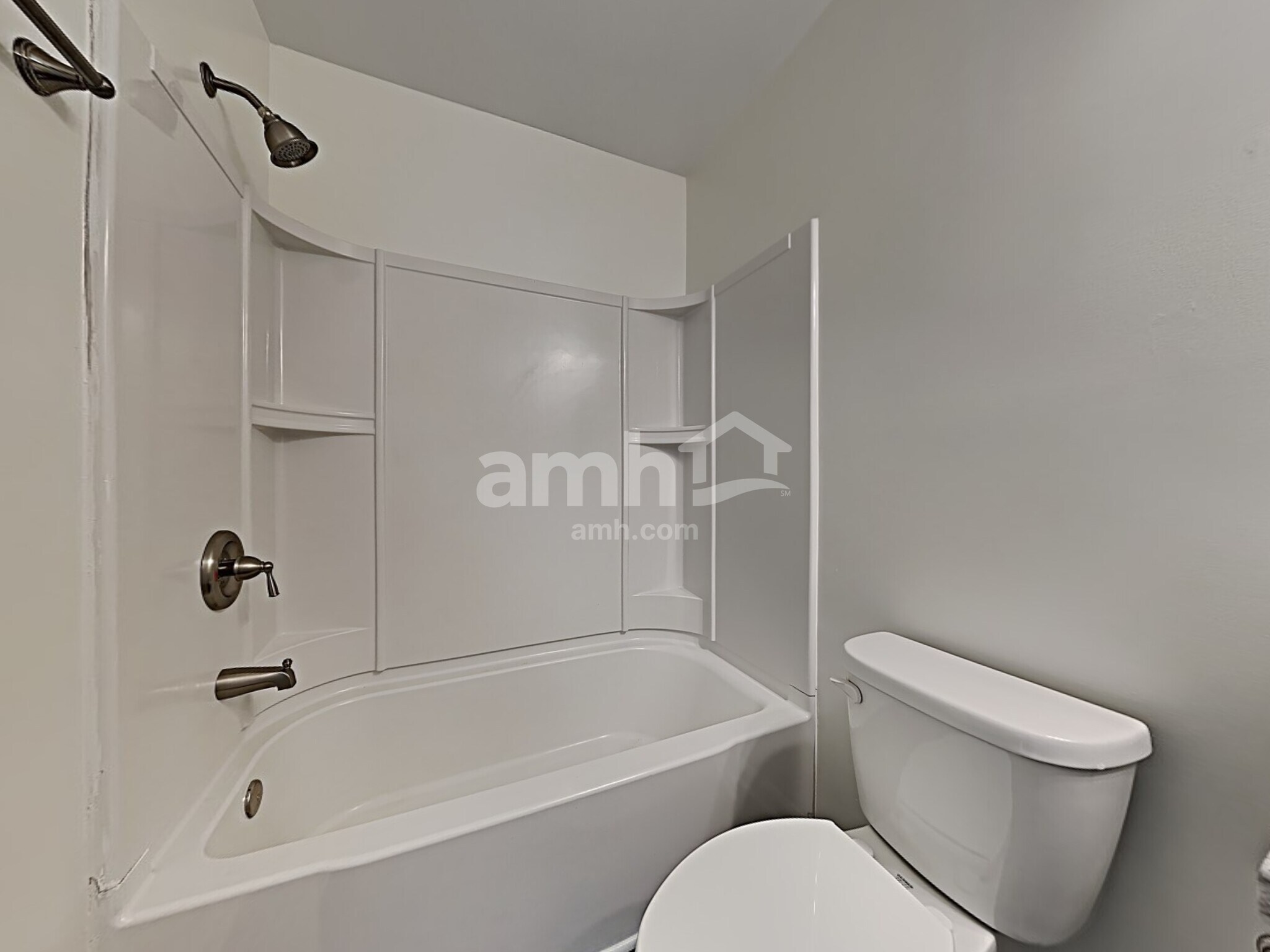 Building Photo - 405 Ridgedale Rd