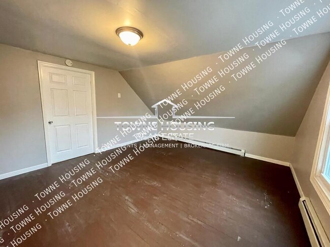 Building Photo - 193 Courtland Ave