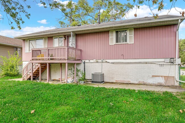 Building Photo - 22243 Karlov Ave