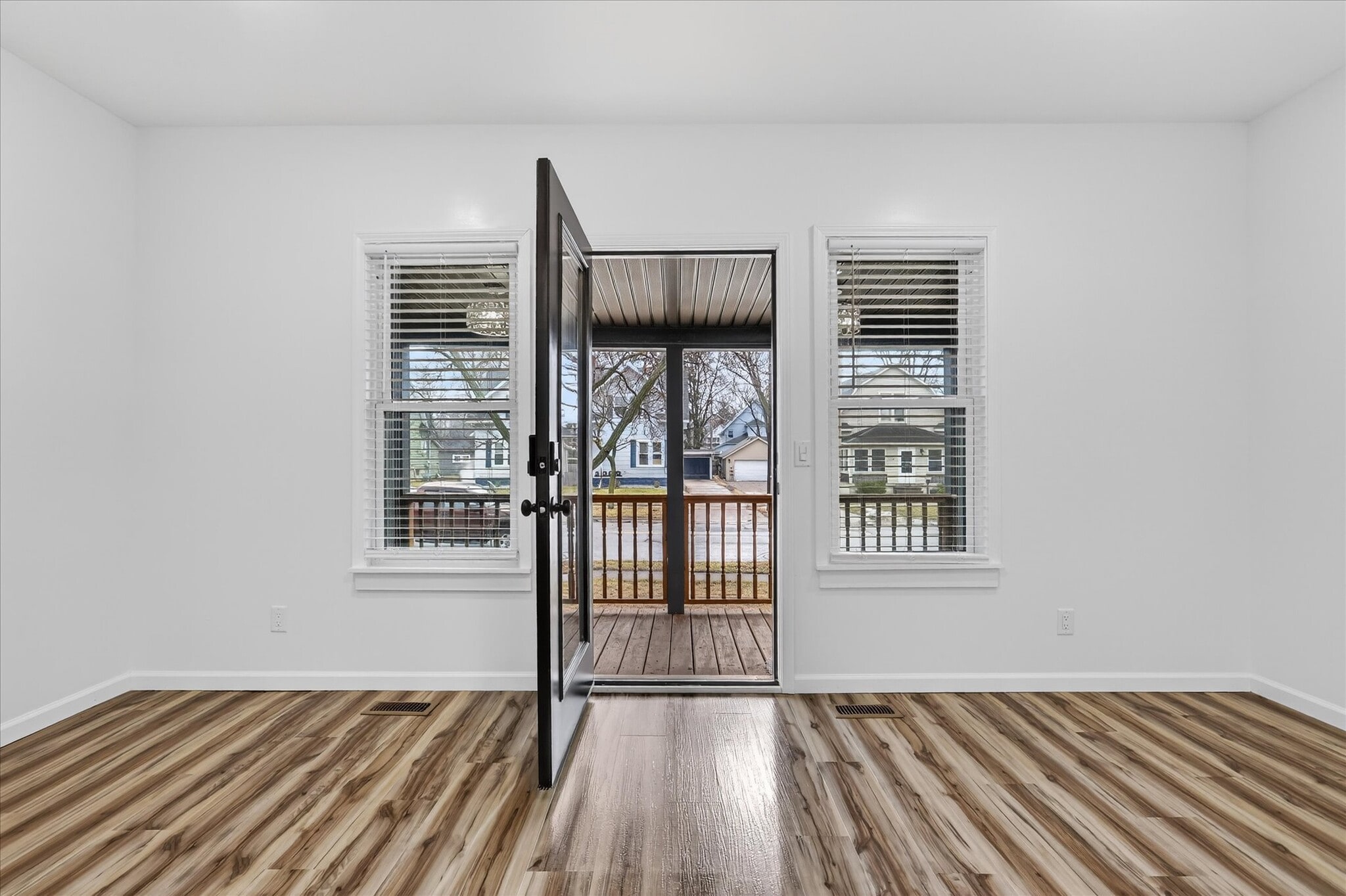 Building Photo - 509 McDonald St