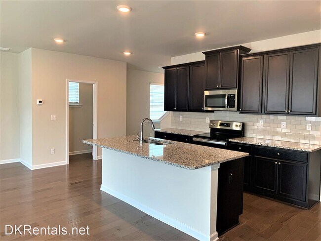 Building Photo - 3 br, 2.5 bath House - 1518 Ashbrooke Trace