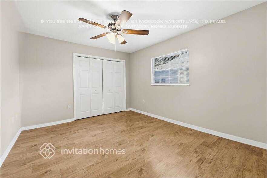 Building Photo - 4407 Orangewood Loop E