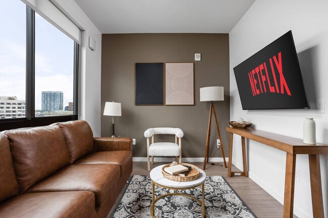 Building Photo - 421 N Pennsylvania St